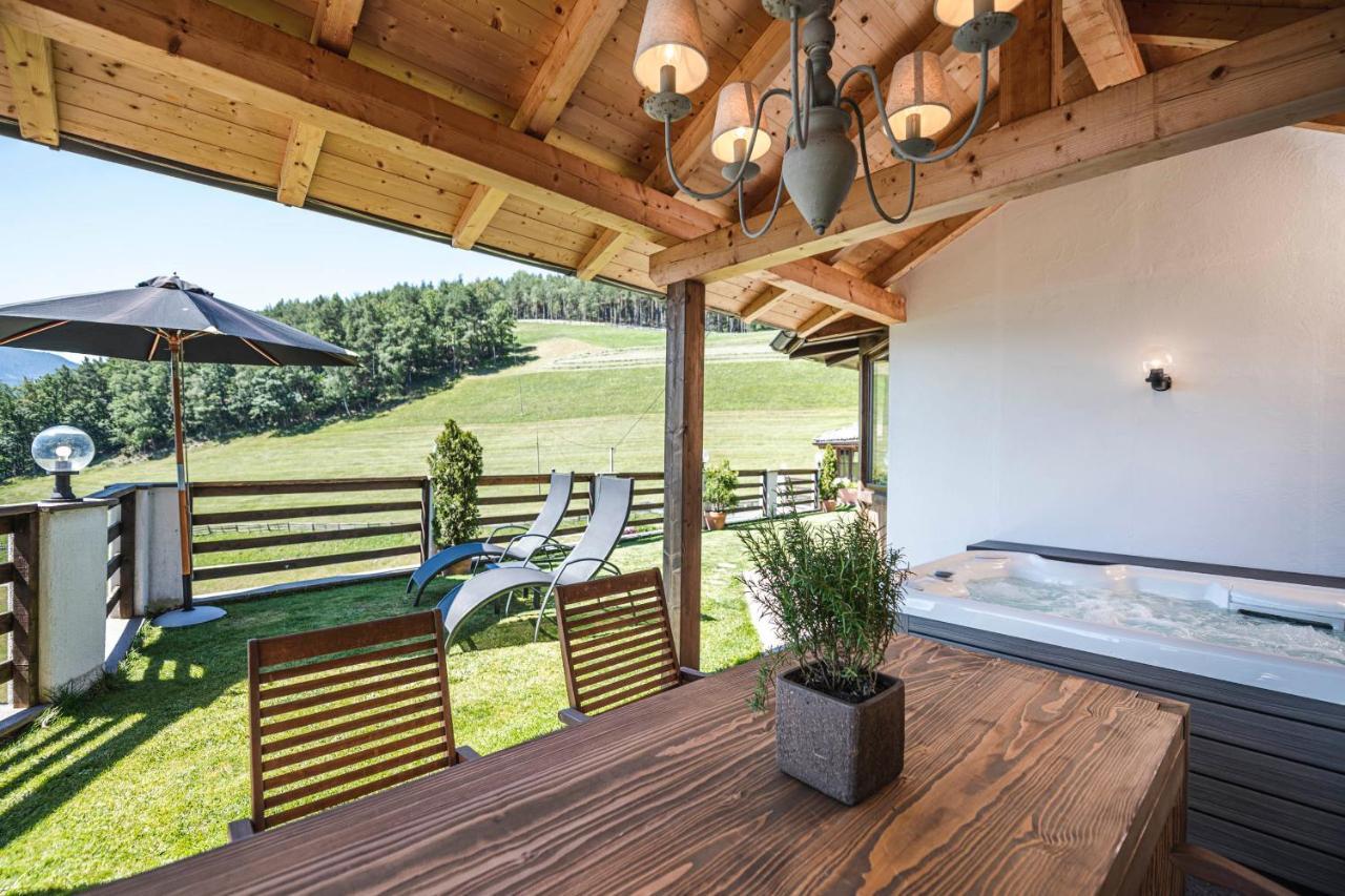 Chalet Grumer Suites&Spa ソプラボルツァーノ エクステリア 写真