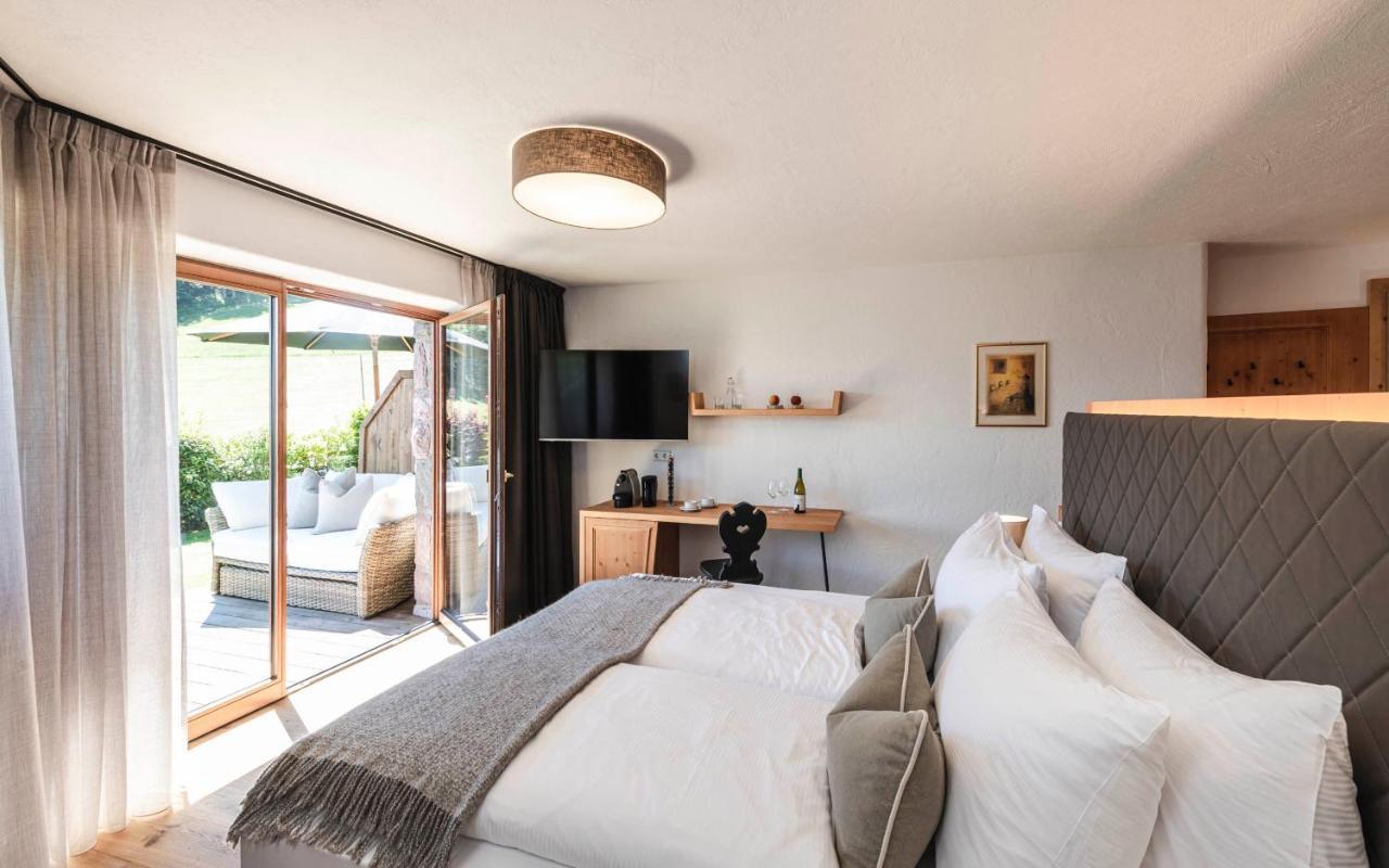 Chalet Grumer Suites&Spa ソプラボルツァーノ エクステリア 写真