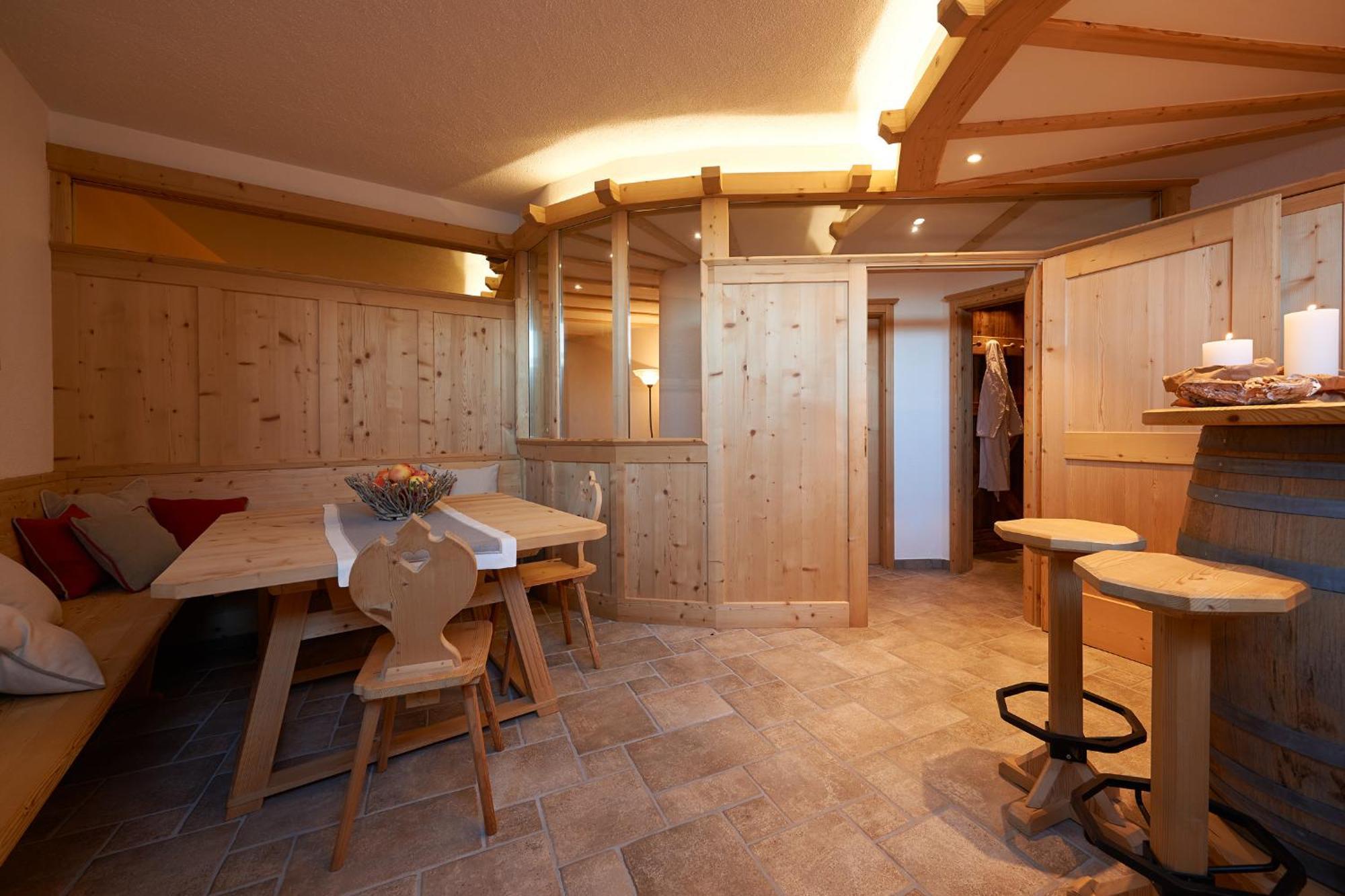 Chalet Grumer Suites&Spa ソプラボルツァーノ エクステリア 写真