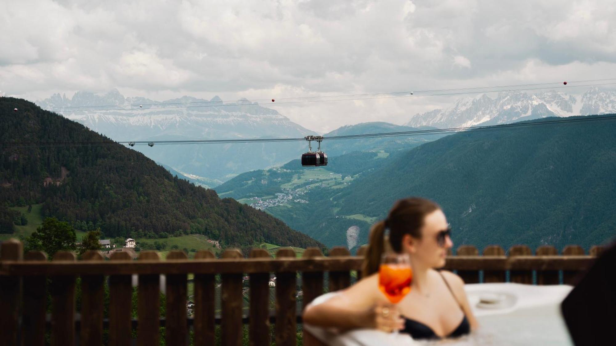 Chalet Grumer Suites&Spa ソプラボルツァーノ エクステリア 写真